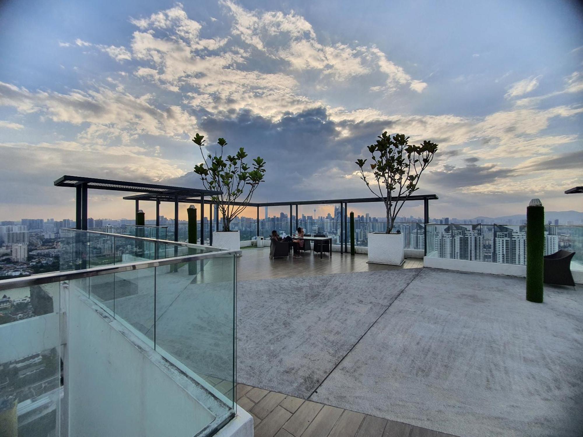 Reizz Residence By Luxury Suites Kuala Lumpur Eksteriør bilde